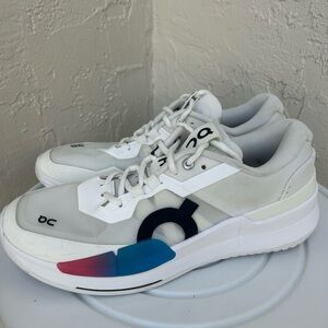 Size 9- ON The Roger Pro 2 White Malibu W
